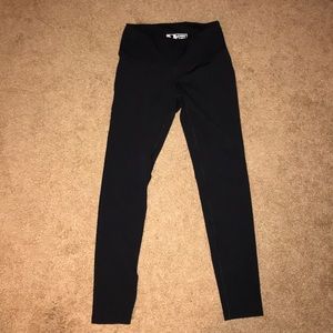 Black new balance leggings